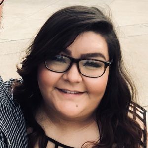 Meet your Posher, Alondra